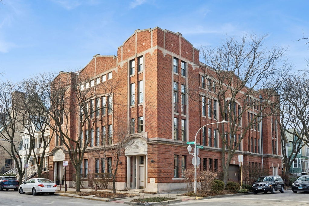 3100 North Kenmore Avenue E, Chicago, 60657