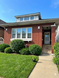 6217 West Grace Street, Chicago