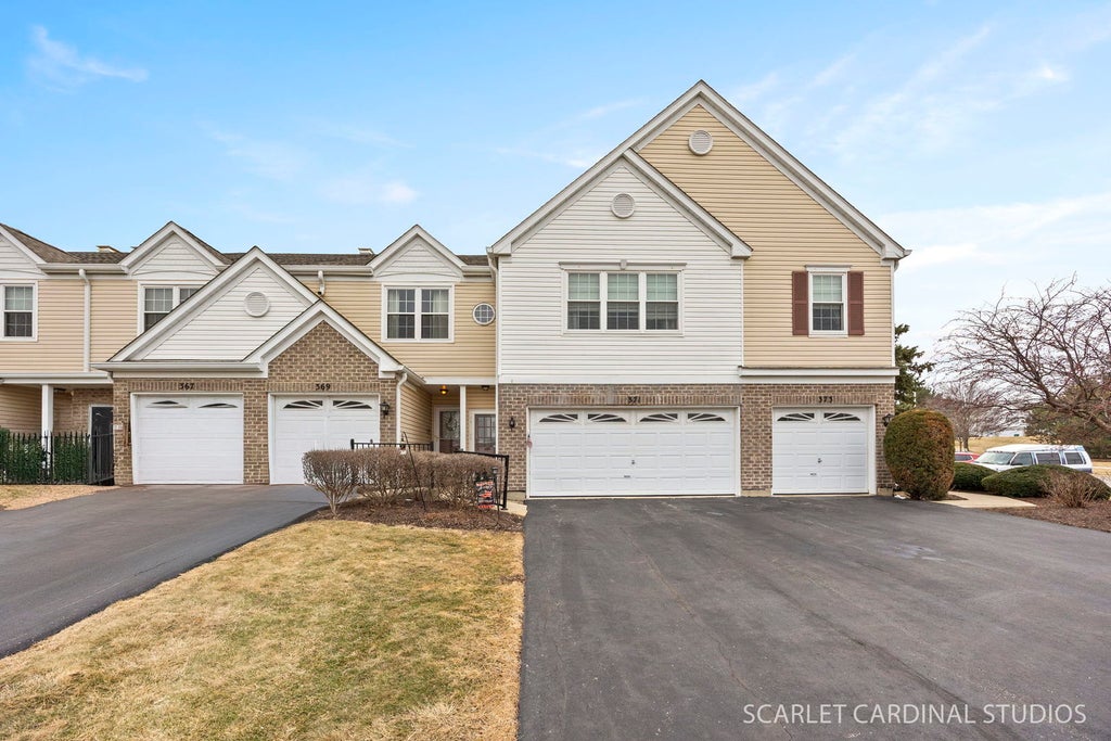 371 Gazebo Lane 371, Lombard