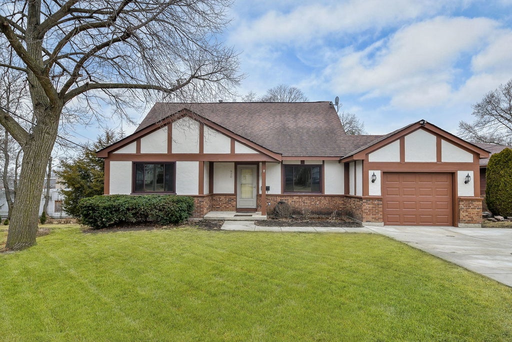 920 Zenner Avenue, Aurora