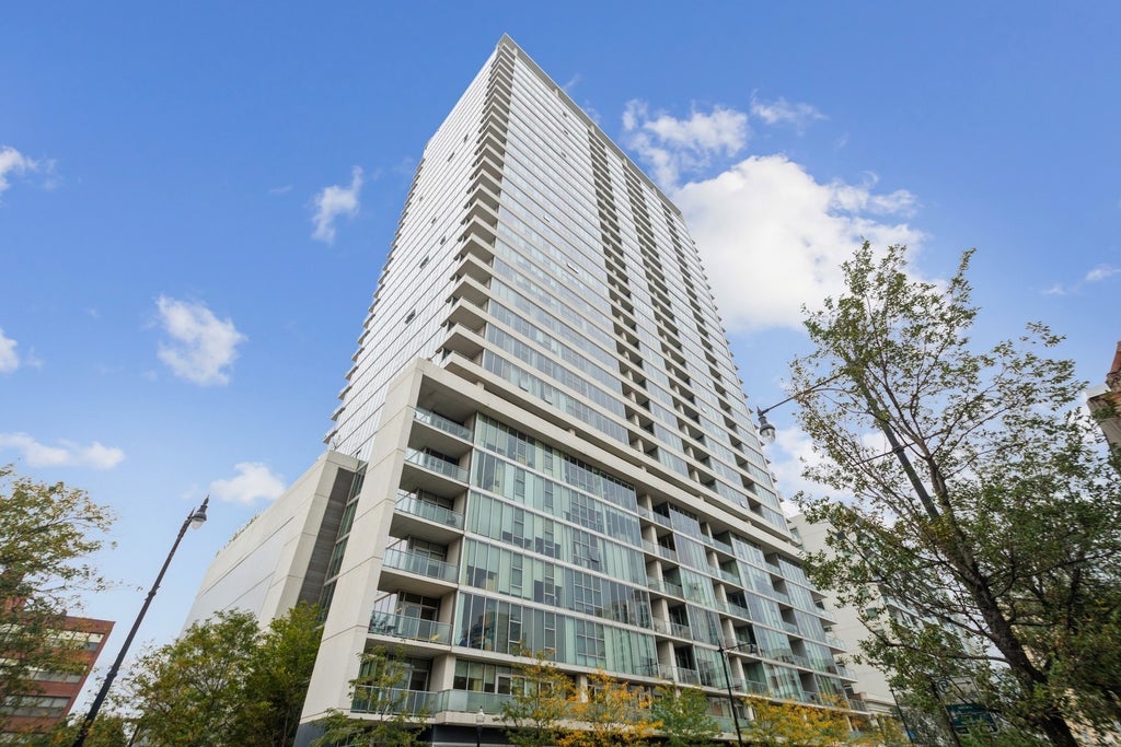 1720 South Michigan Avenue 2814, Chicago, 60616