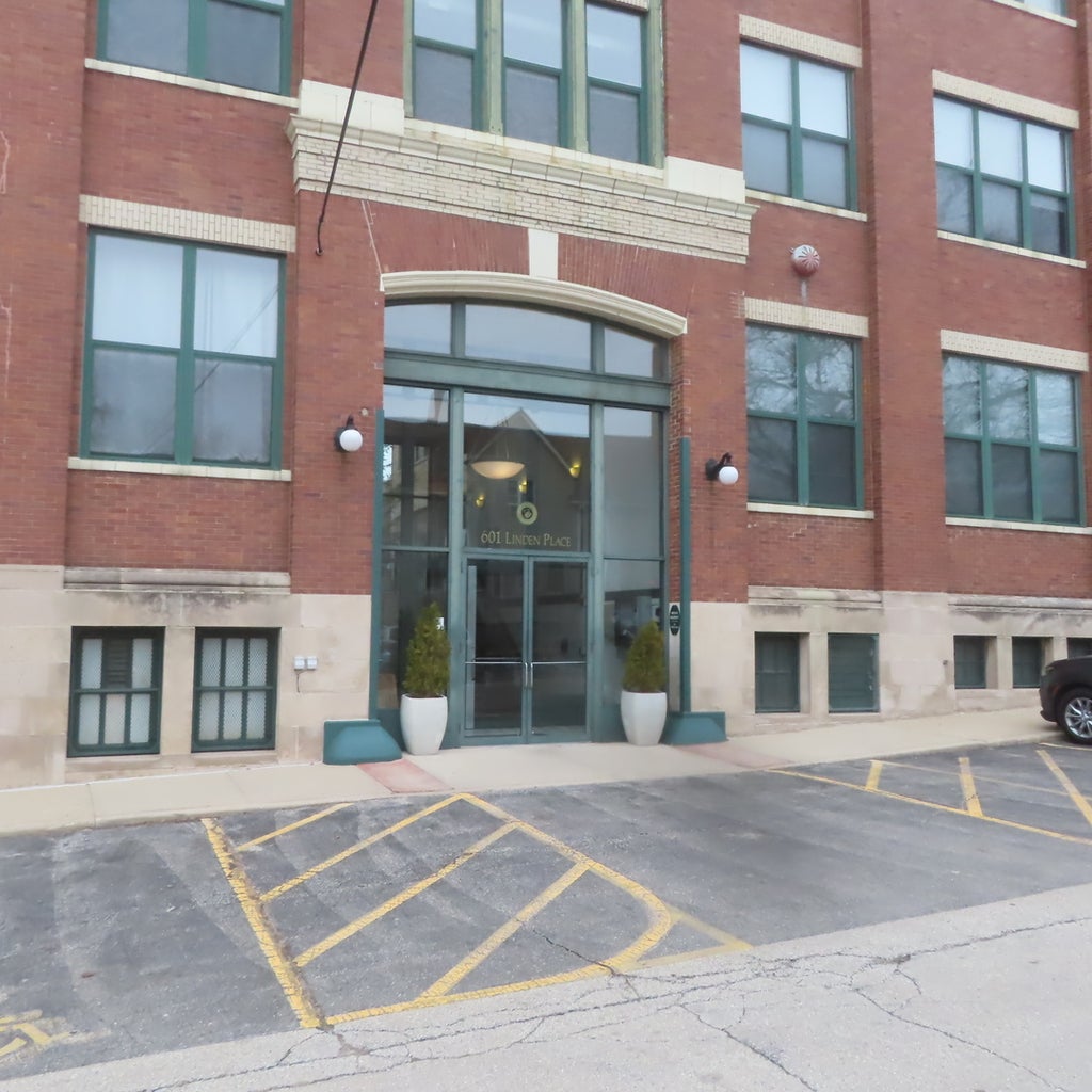 601 Linden Place 311, Evanston, 60202
