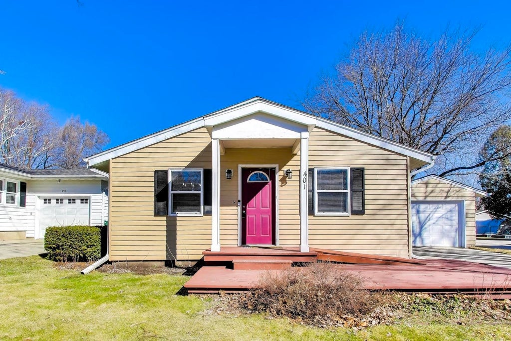 401 East Lincoln Street, Sycamore