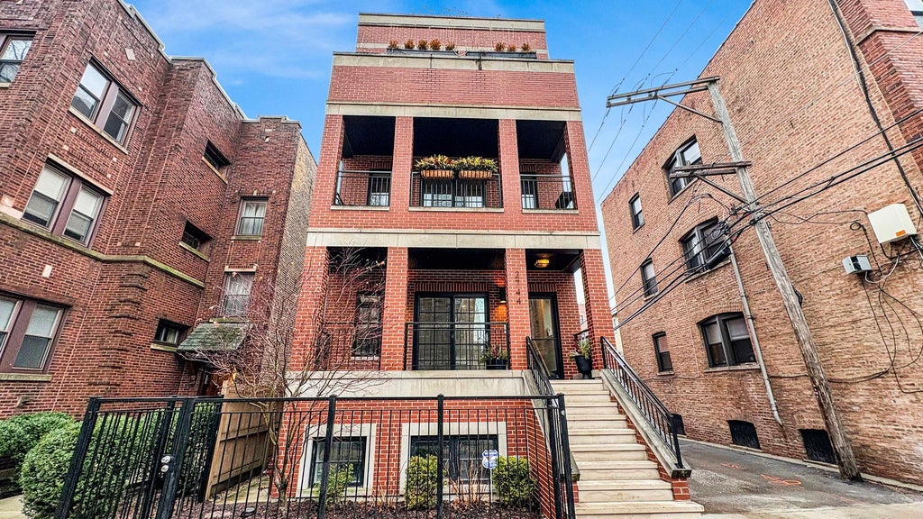 2744 North Mildred Avenue 2, Chicago, 60614