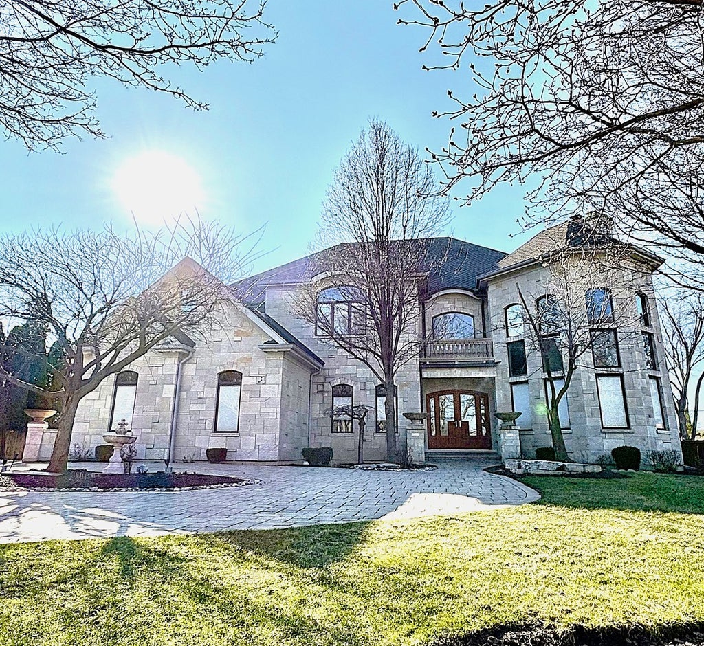 904 South Edgewood Lane, Mount Prospect