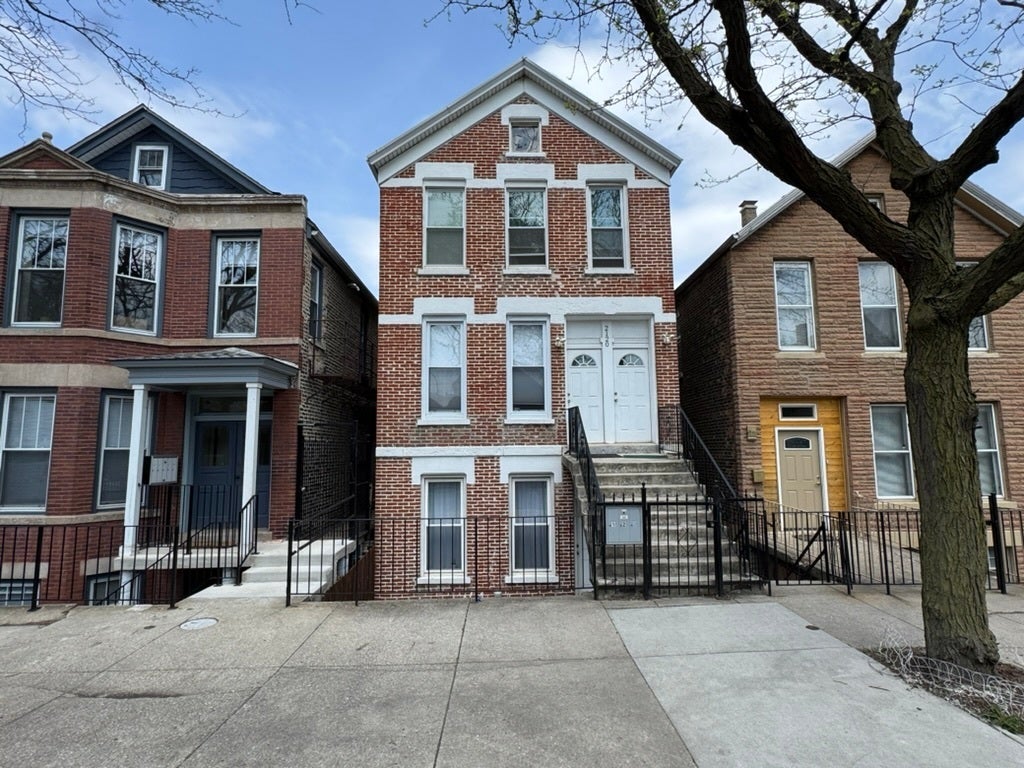 2120 West Cullerton Street, Chicago