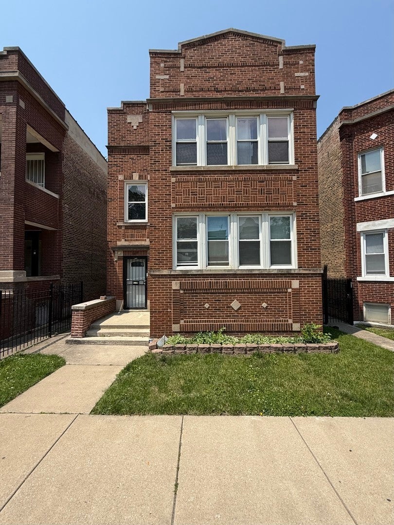 7544 South Sangamon Street, Chicago, 60620