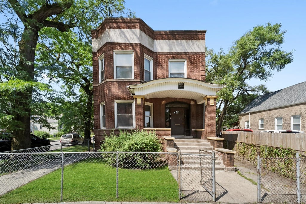 5758 South Honore Street, Chicago, 60636