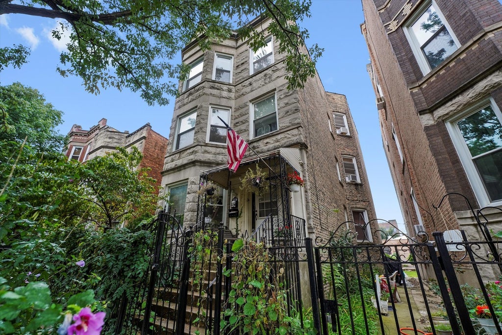 936 North Fairfield Avenue, Chicago, 60622