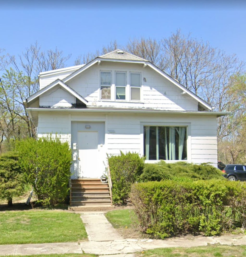 211 7th Place, Chicago Heights