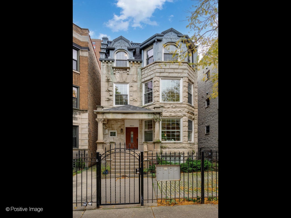 4631 North Kenmore Avenue, Chicago, 60640