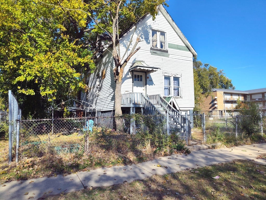 654 East 65th Street, Chicago