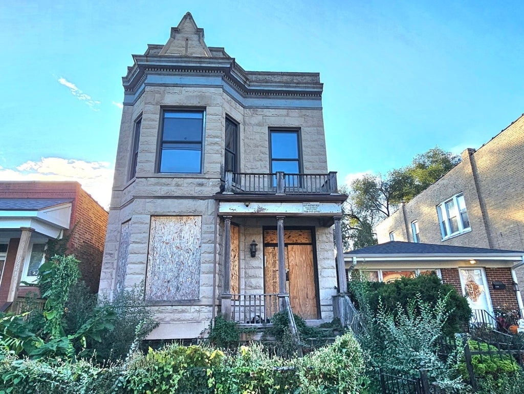 1342 South Fairfield Avenue, Chicago, 60608
