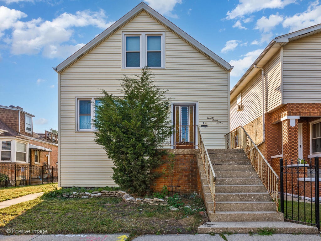 2712 North Oak Park Avenue, Chicago