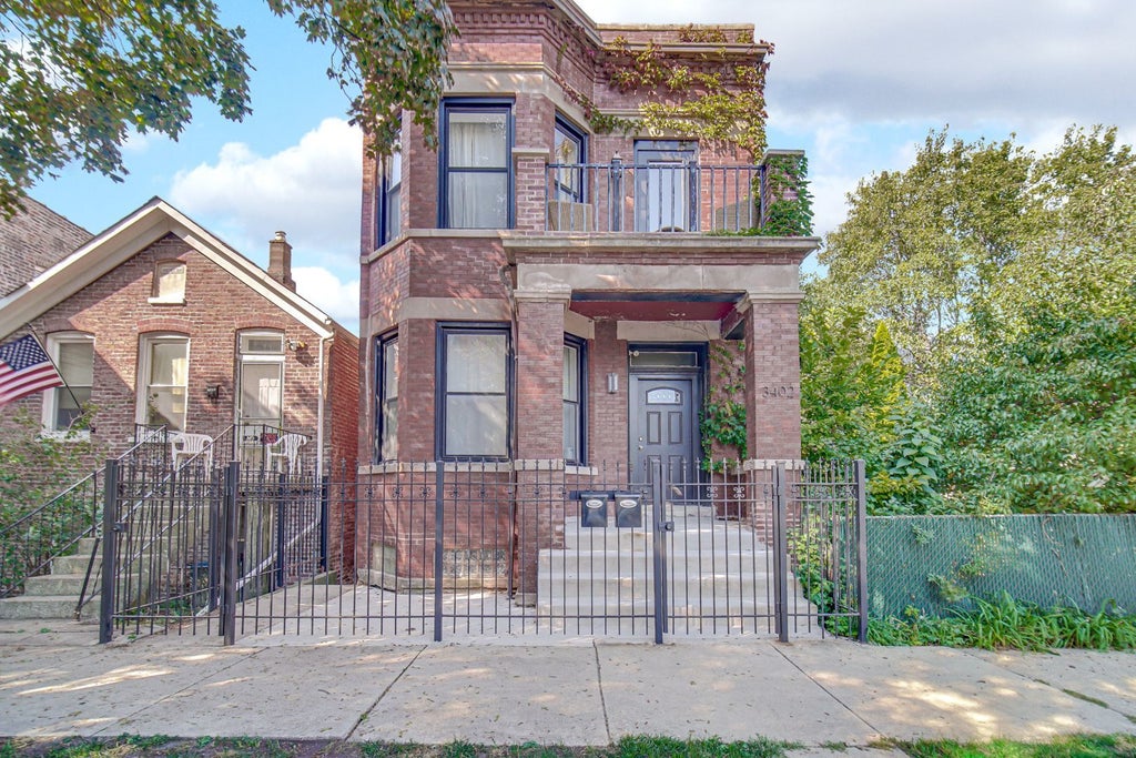 3402 South Bell Avenue, Chicago
