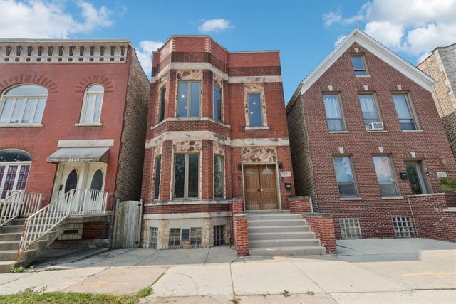 3234 South Princeton Avenue, Chicago