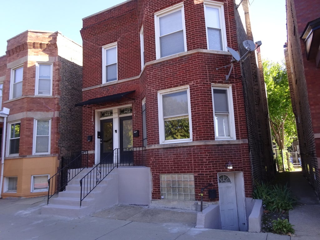 3513 North Western Avenue, Chicago