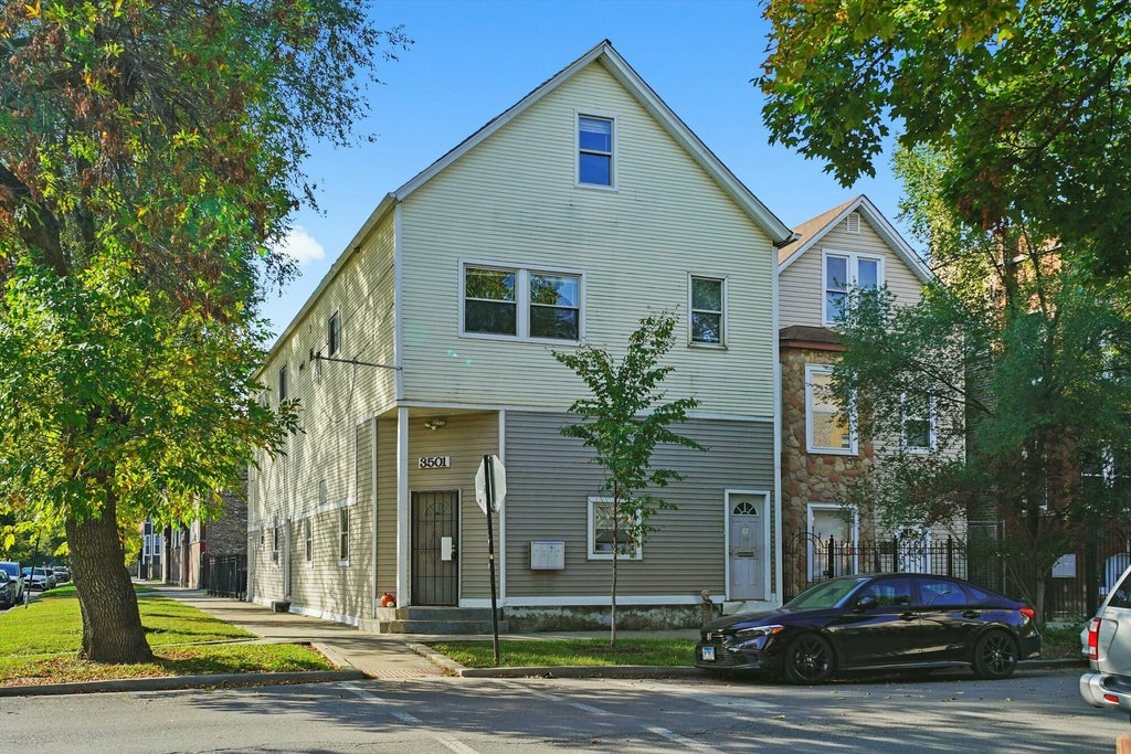 3501 West Palmer Street, Chicago, 60647