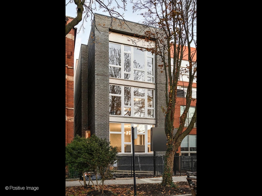 1029 North Winchester Avenue, Chicago, 60612