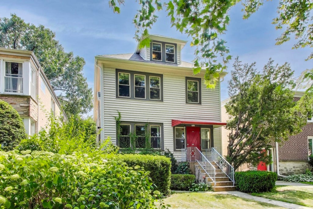 1810 Washington Street, Evanston, 60202