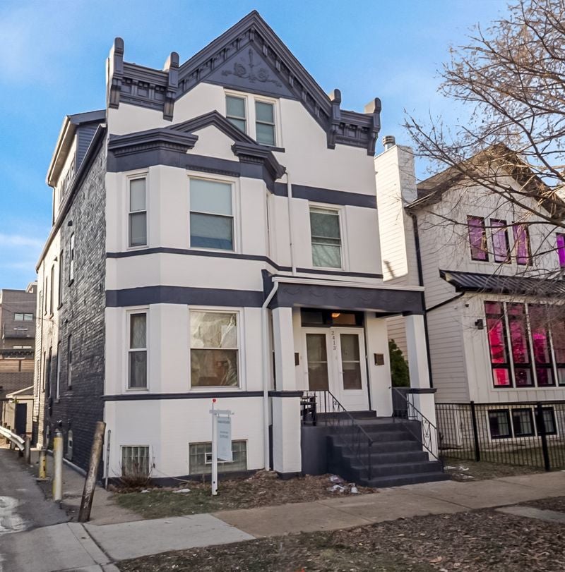 2413 West Belden Avenue, Chicago, 60647