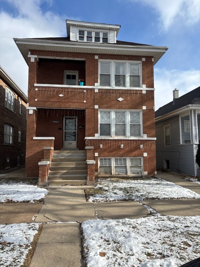2623 North Marmora Avenue, Chicago, 60639