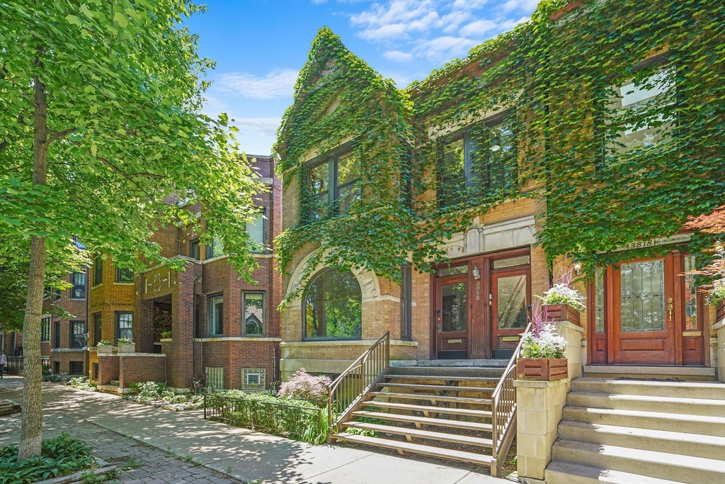 3816 North Kenmore Avenue, Chicago