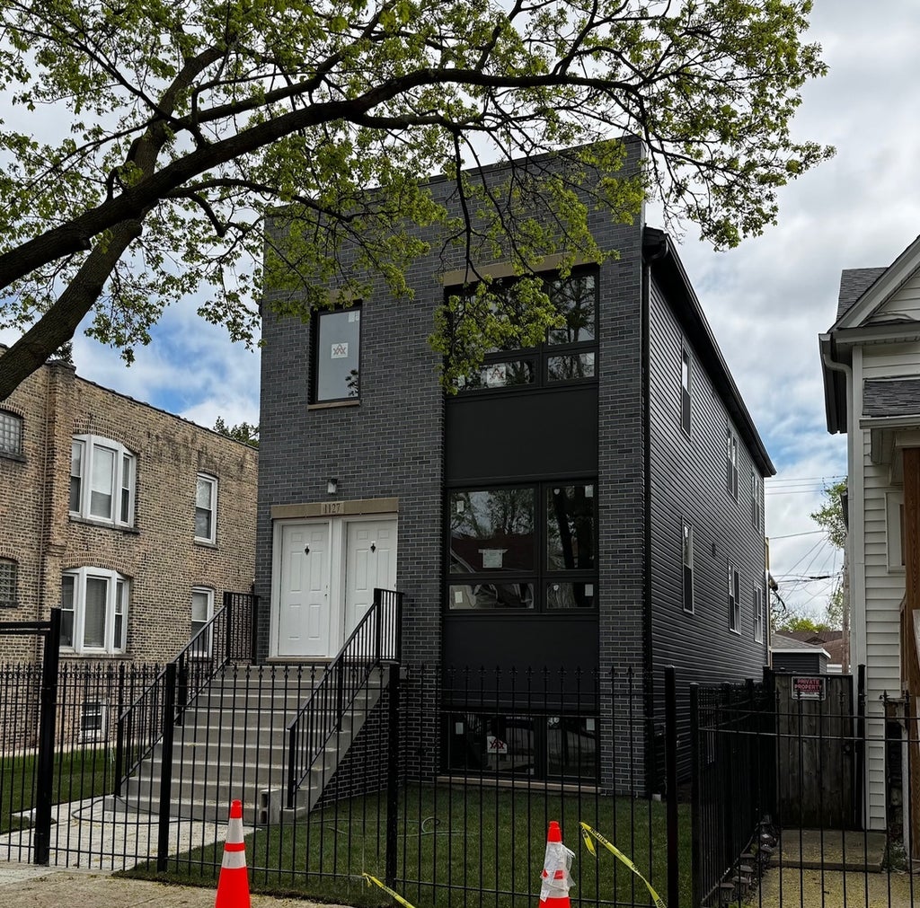 703 North Homan Avenue, Chicago, 60624