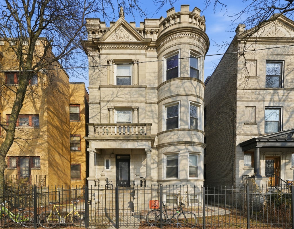 3136 West Logan Boulevard, Chicago, 60647