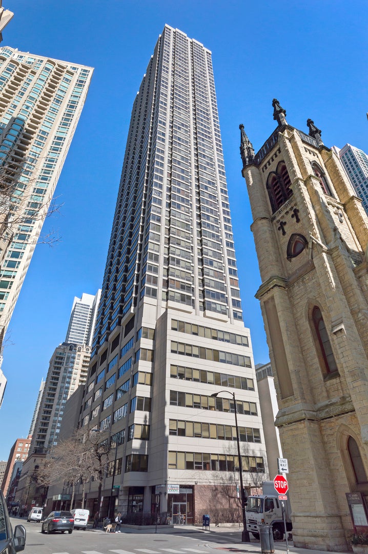 Photo of Listing #12443069