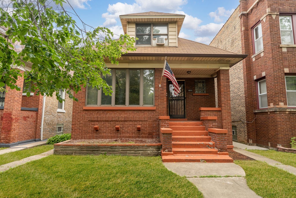 4844 West Addison Street, Chicago, 60641