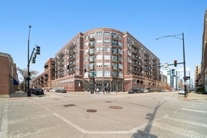 1000 West Adams Street 718, Chicago, 60607