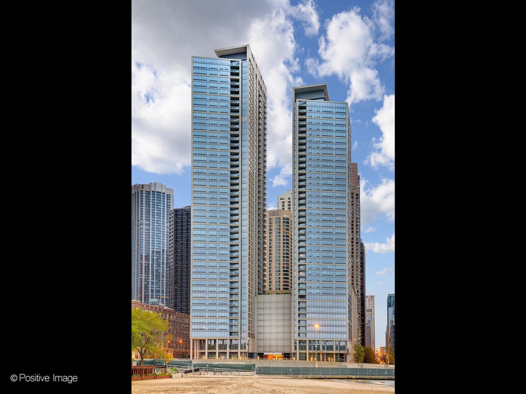 600 North Lake Shore Drive 3109, Chicago, 60611