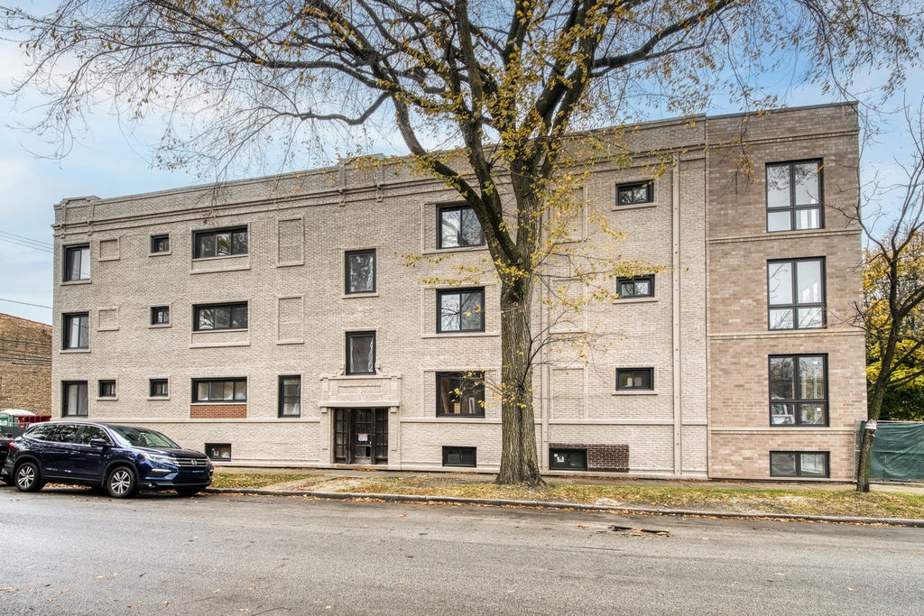 3605 North Bell Avenue Gs, Chicago, 60618