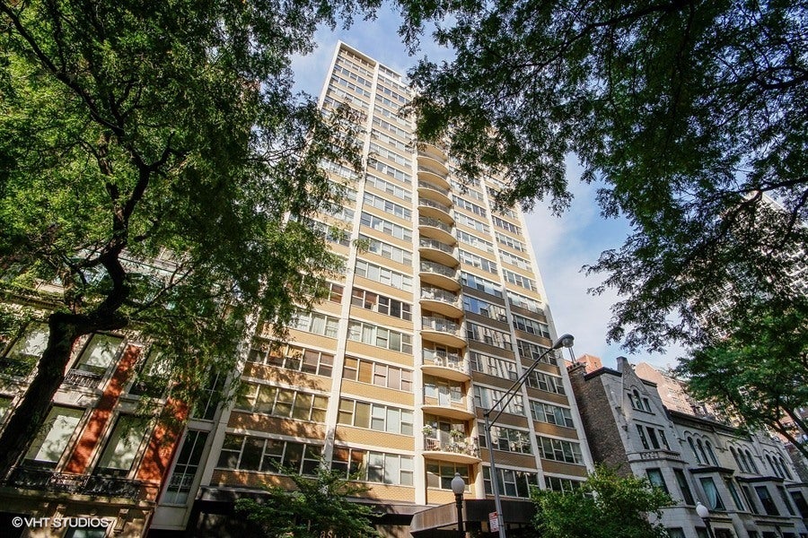 40 East Cedar Street 21c, Chicago, 60611