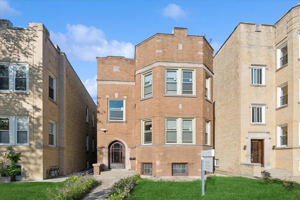 5412 North Kimball Avenue 1, Chicago, 60625