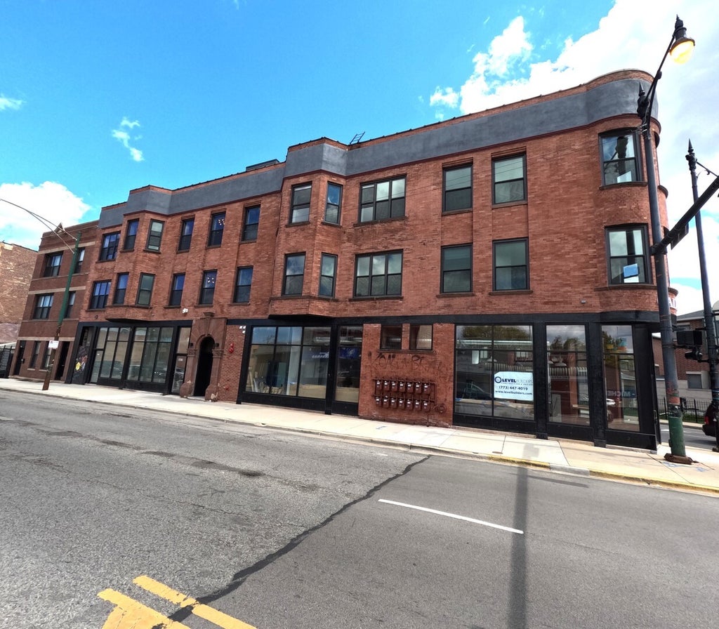 3473 South Archer Avenue 301, Chicago, 60608