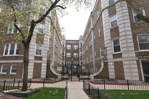 1159 West Lunt Avenue 3, Chicago, 60626