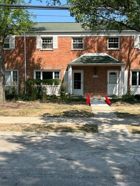 2156 Rugen Road D, Glenview, 60026