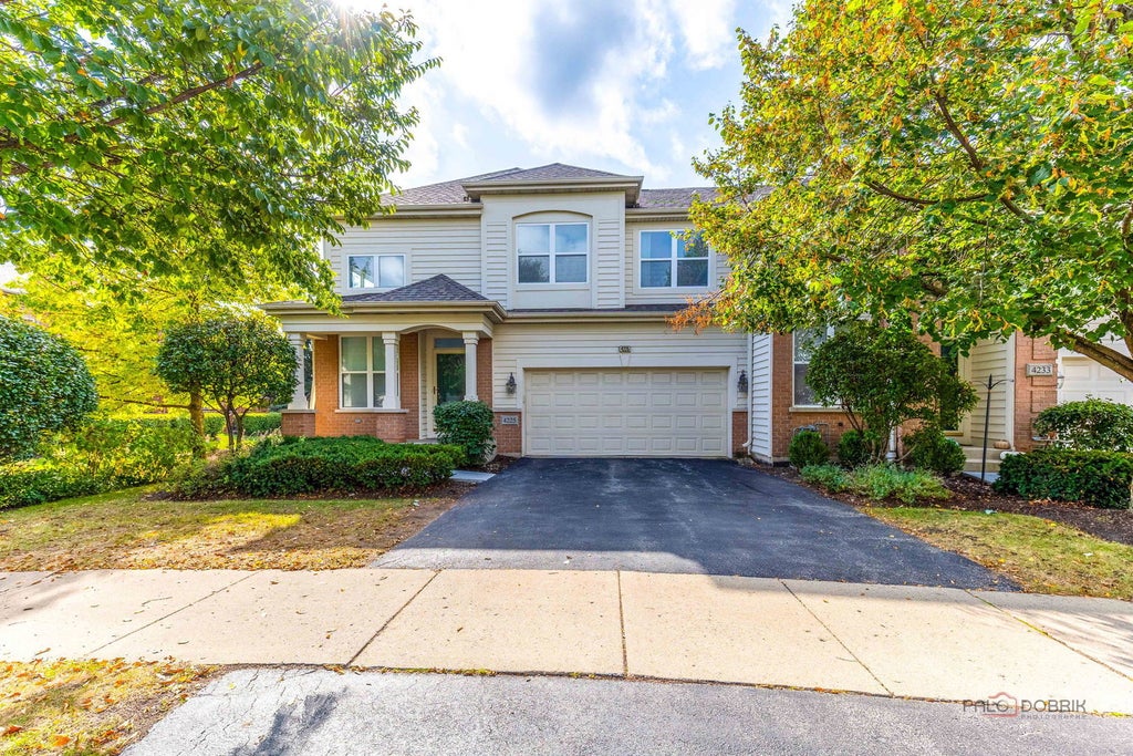 4225 Henry Way, Northbrook, 60062