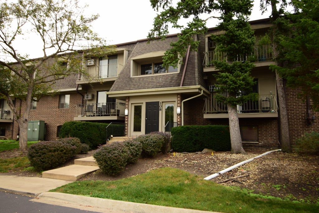 108 East Bailey Road M, Naperville
