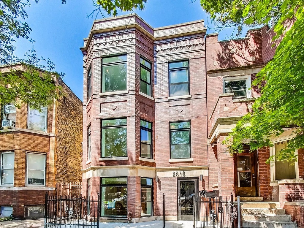 2818 West Fletcher Street Ch, Chicago, 60618