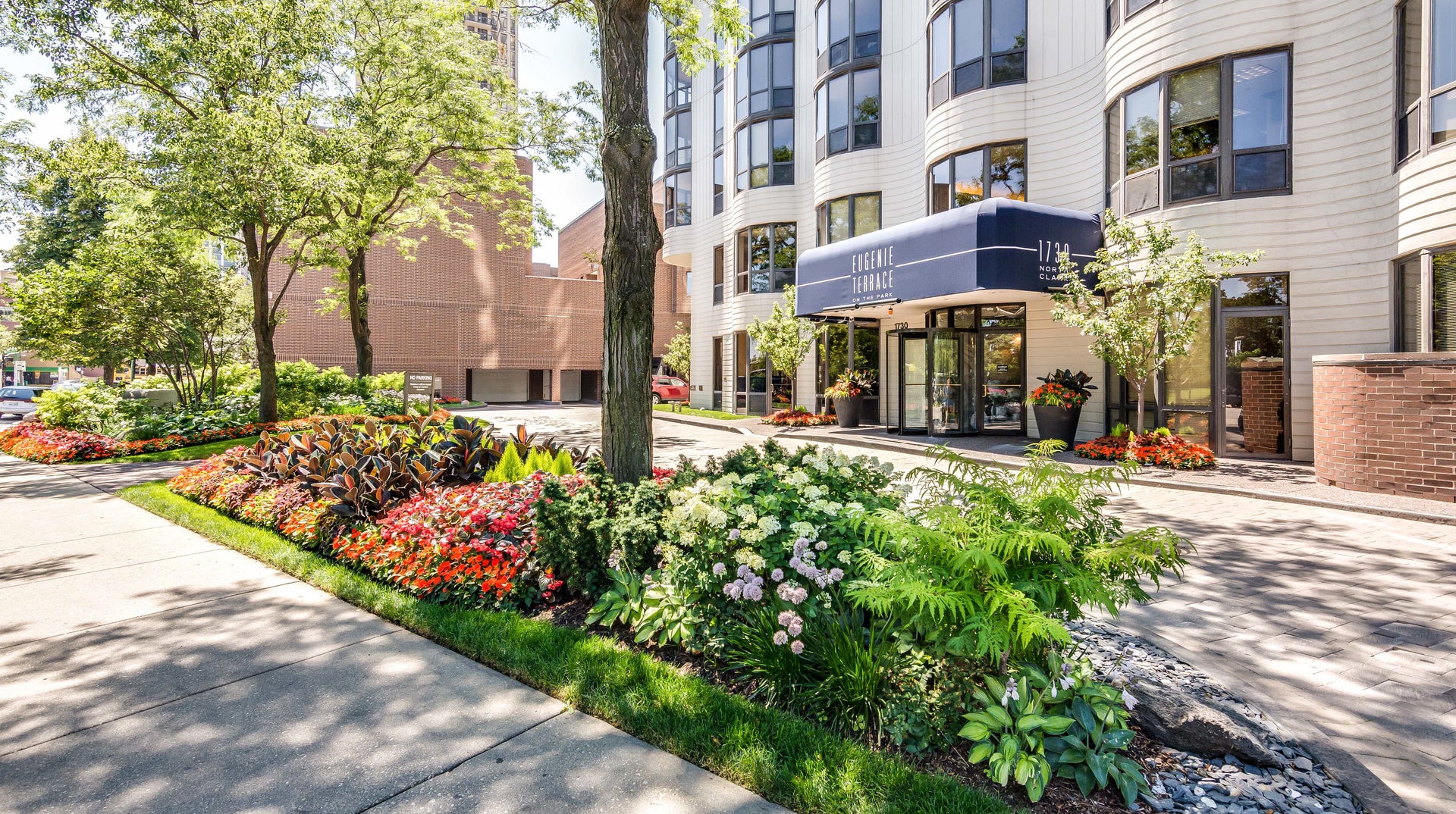 Photo of Listing #12498747