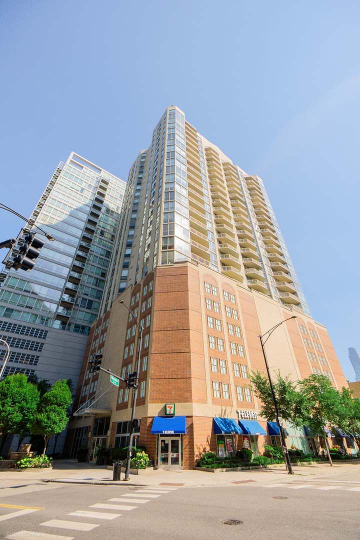 645 North Kingsbury Street 2109, Chicago, 60654