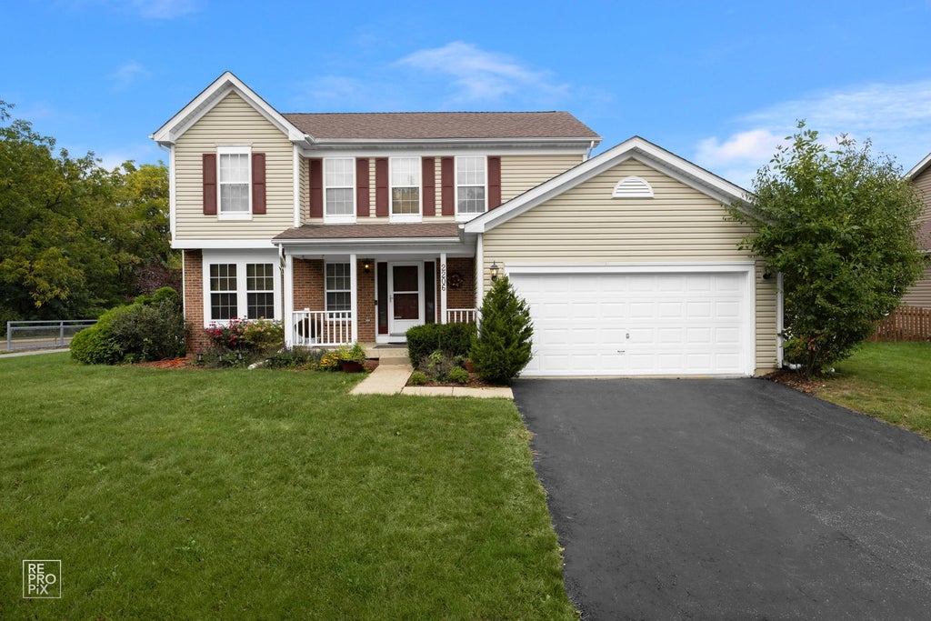 2206 Cheshire Drive, Aurora