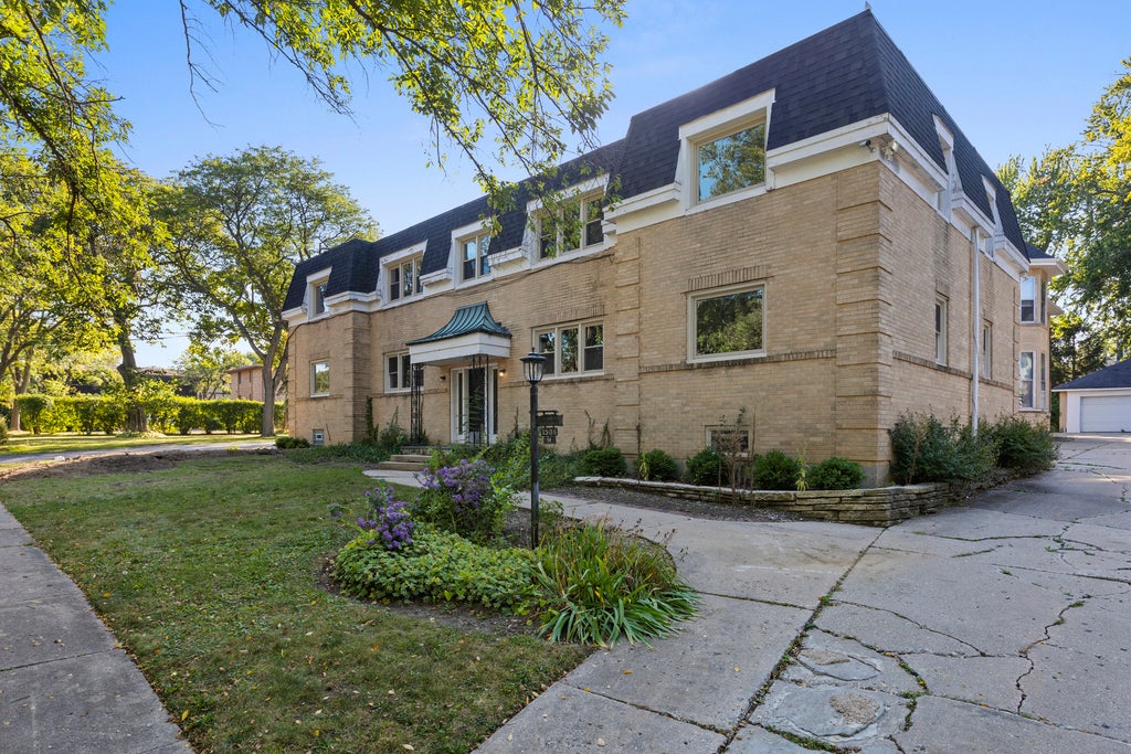 1506 Glencoe Avenue 2n, Highland Park, 60035