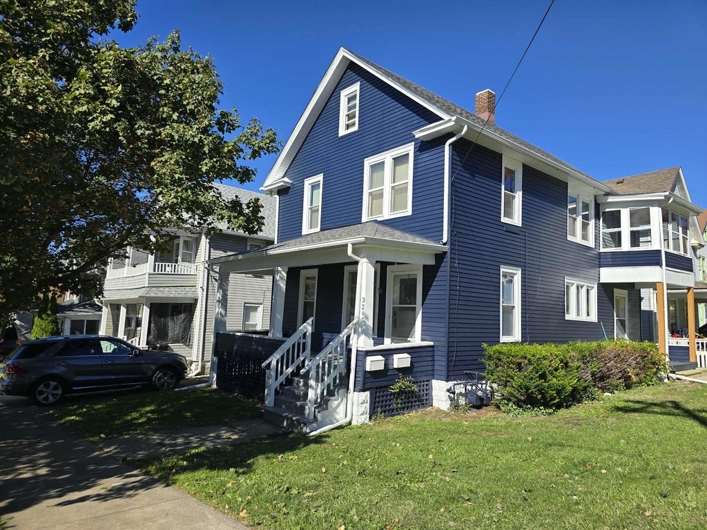 326 Superior Street 1, Aurora