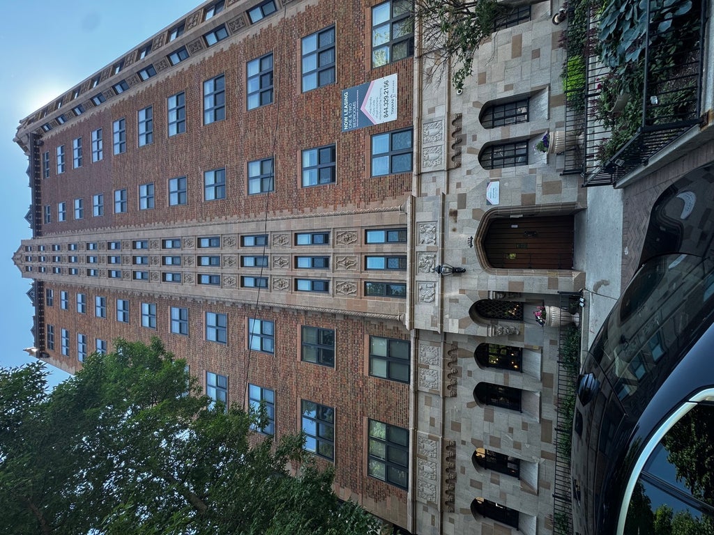 1337 West Fargo Avenue 404, Chicago, 60626