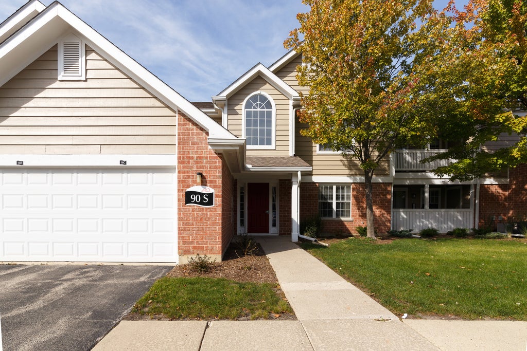 1640 Burberry Lane 1313, Schaumburg