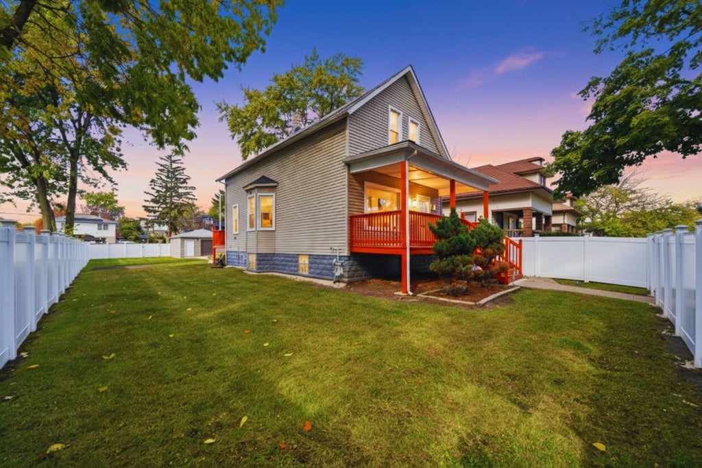 11224 South Hermosa Avenue, Chicago, 60643